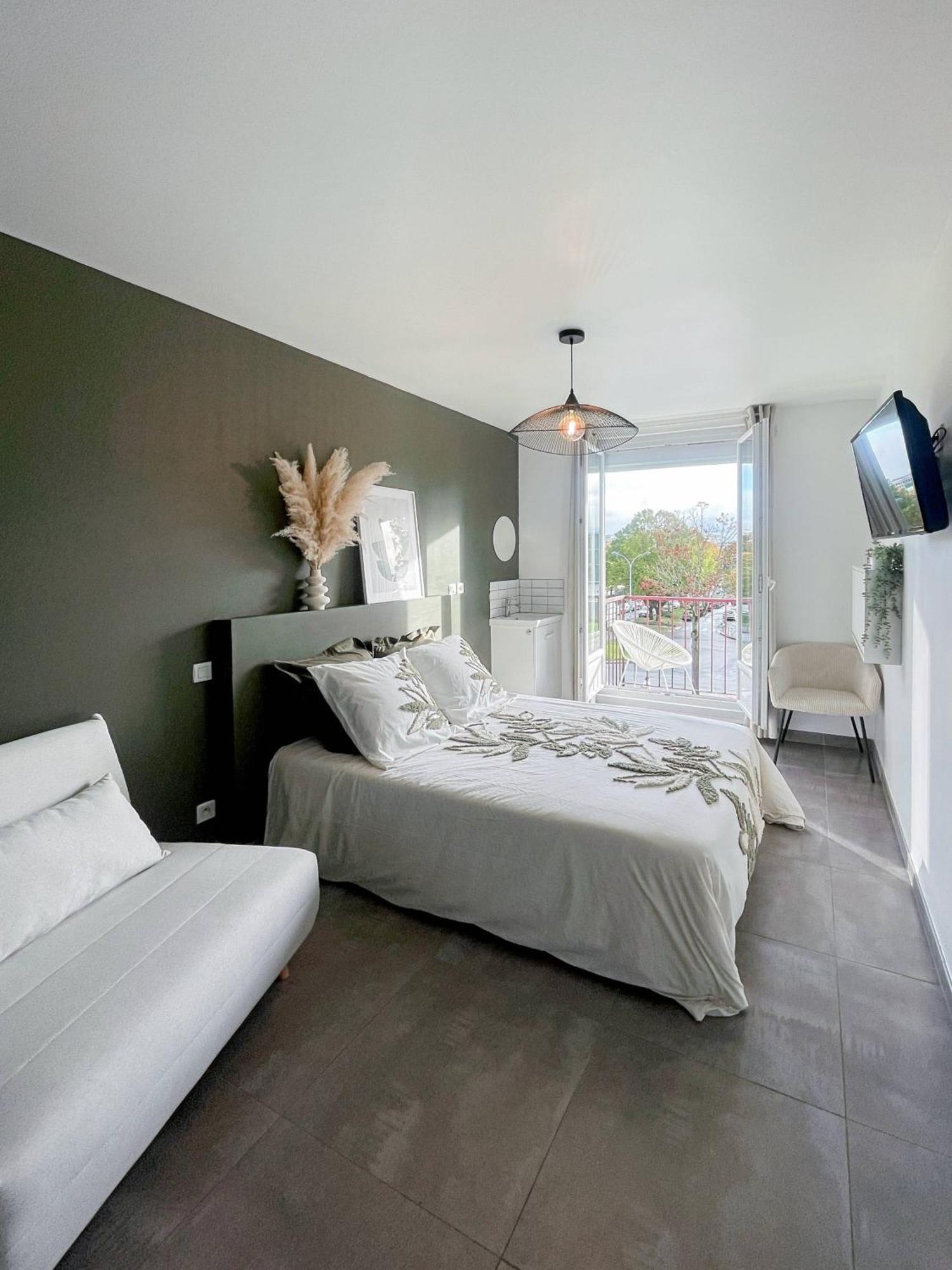 Auteuil • 4 Chambres • Wifi • Metro A 400M Rennes Exterior foto